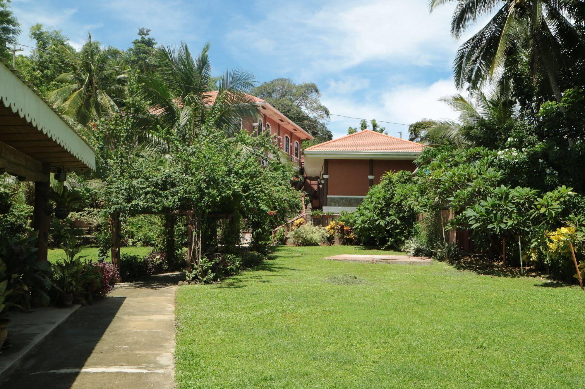 Jannah Glycel Beach House Hotell Guimaras Eksteriør bilde